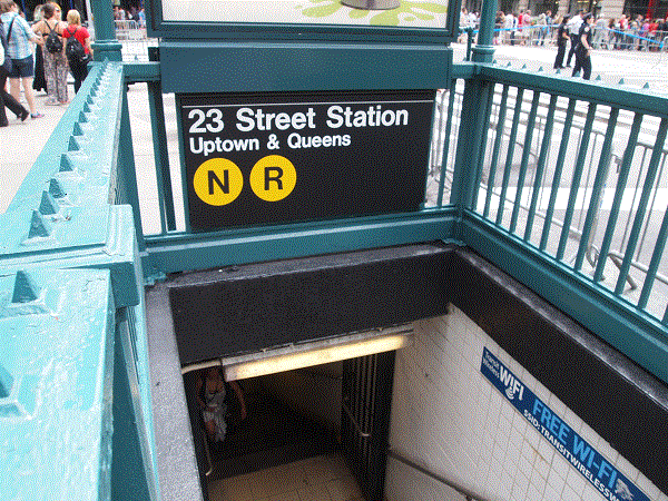 30_WF_Chelsea-Subway(2).gif